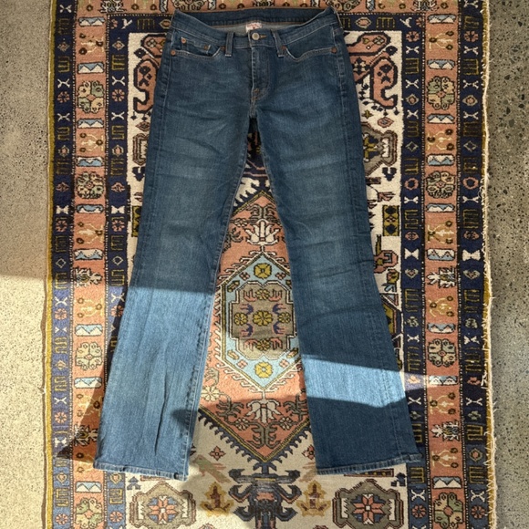 Vintage late 90s/early 2000s low rise, flare Lucky Brand jeans. - Picture 2 of 7
